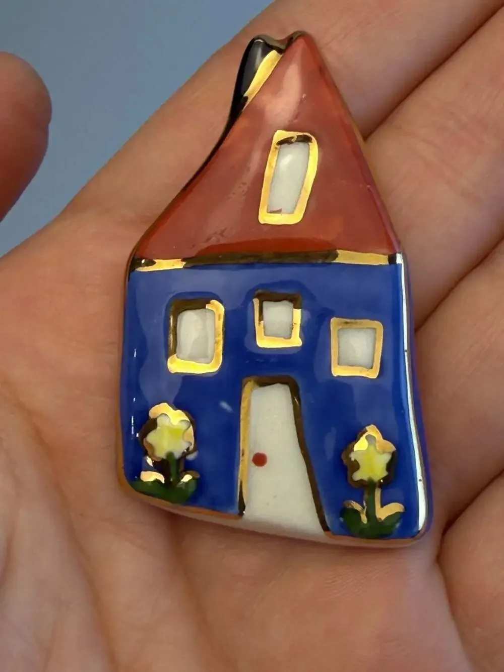 Vintage Hand-Painted Ceramic House Brooch Pin with Gold Trim